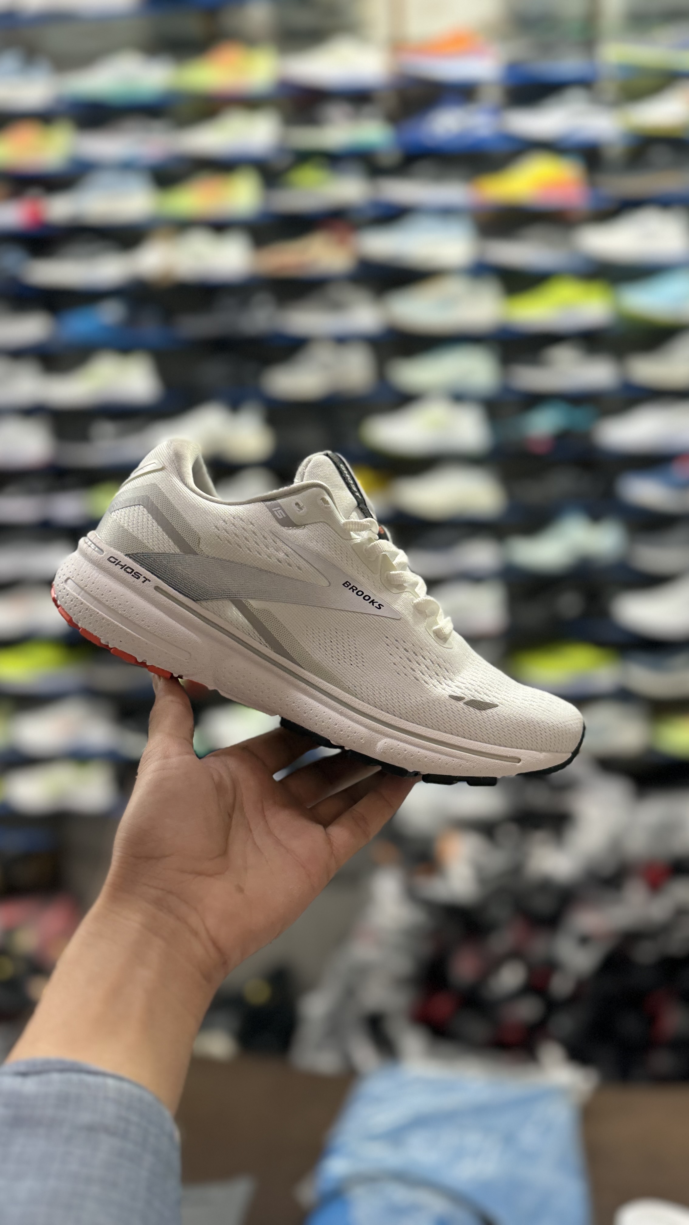 جدیدترین بروکس اندرینالین23شارژشدبارنگ بندی متفاوت